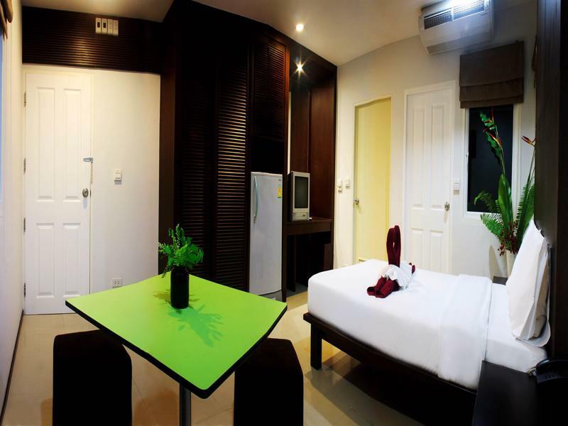 บ้านหนึ่ง แอต กะทู้ Phuket ภายนอก รูปภาพ